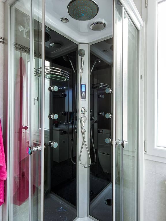 Stylisch Canacci 2 Bedroom Apartamento *